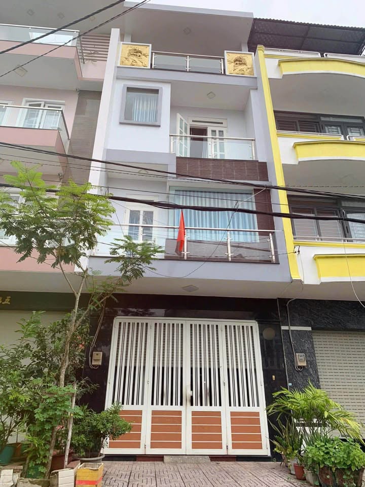 Nhà phố liền kề Chương Mỹ 75m² giá 2 tỷ - Vị trí đắc địa!