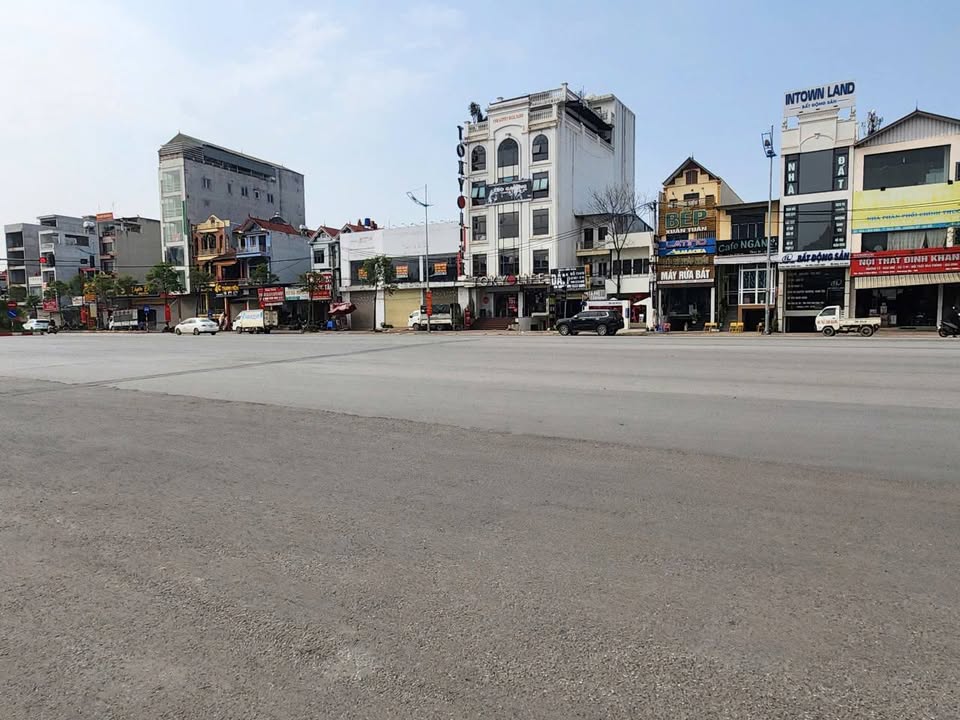 Nhà Mặt Tiền Chúc Sơn, Hà Đông - 70m², Kinh Doanh Đa Ngành