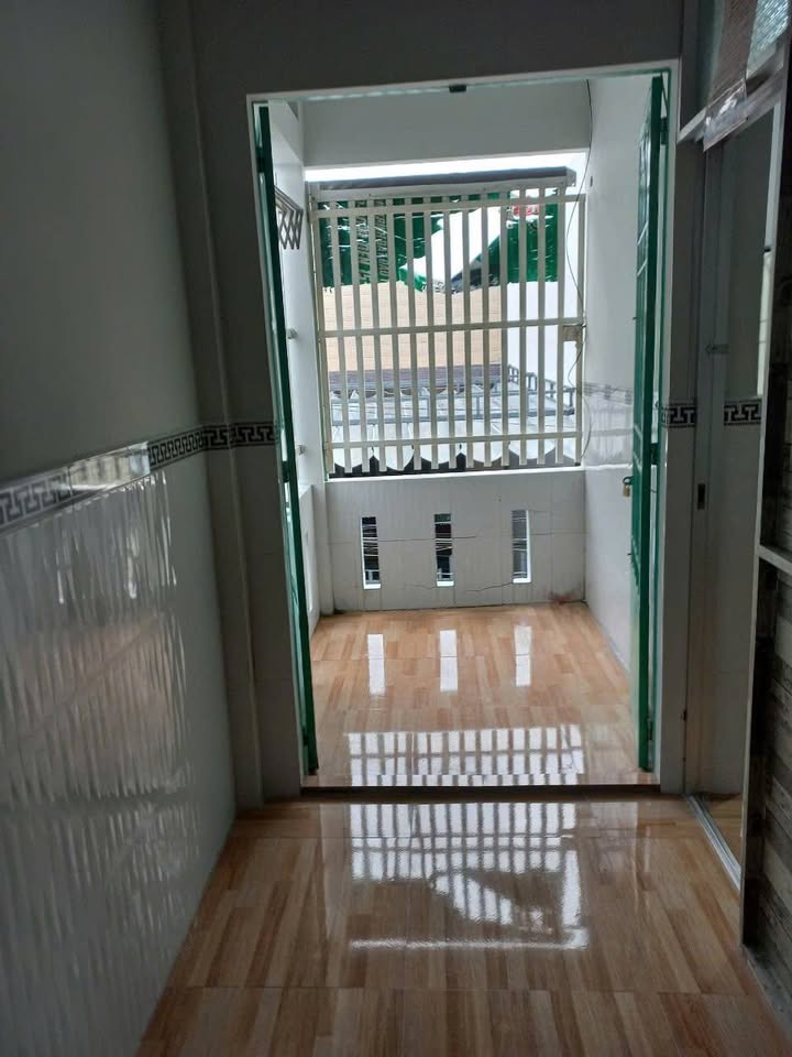 Nhà Trệt Lầu 40m² Hẻm Trần Vĩnh Khiết, Ninh Kiều - Giá 1.x Tỷ