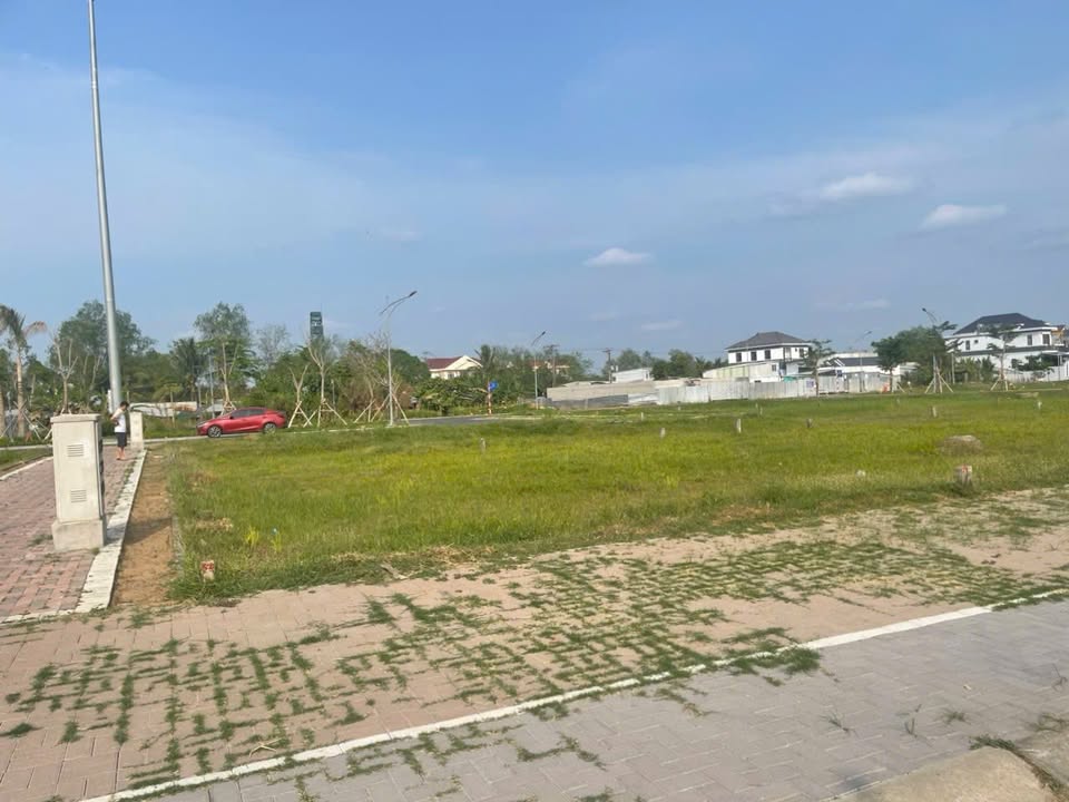 Bán Đất Nền Vị Trí Vàng D4 Nam Long 2, Cần Thơ - 120m², 3 Mặt Tiền