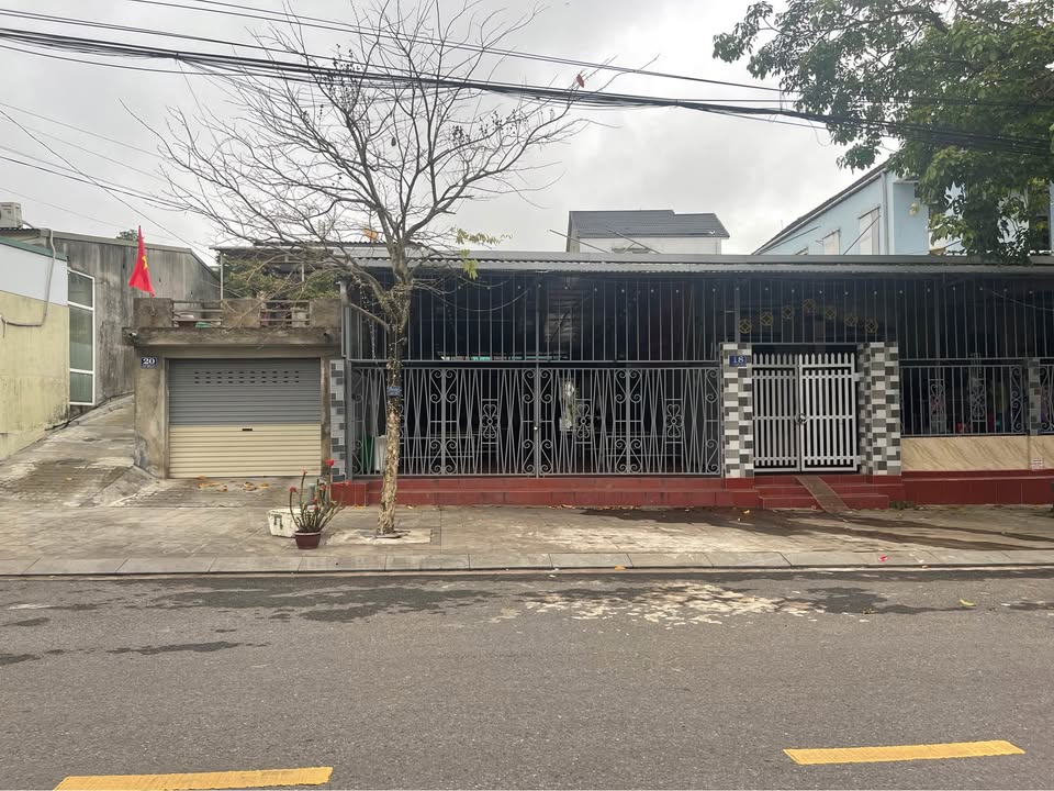 Mặt Bằng Kinh Doanh 200m² Trần Hữu Dực, Đông Hà - Giá Tốt