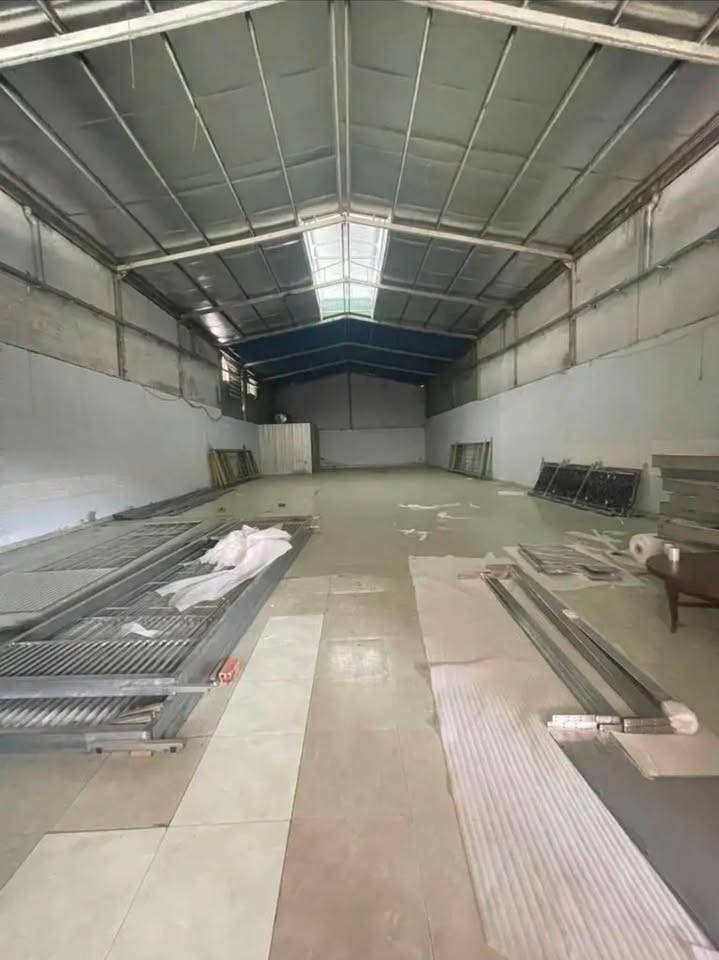 Kho/Xưởng 360m² Lê Trọng Tấn, Tân Bình - Gần KCN, Hoạt động ngay!
