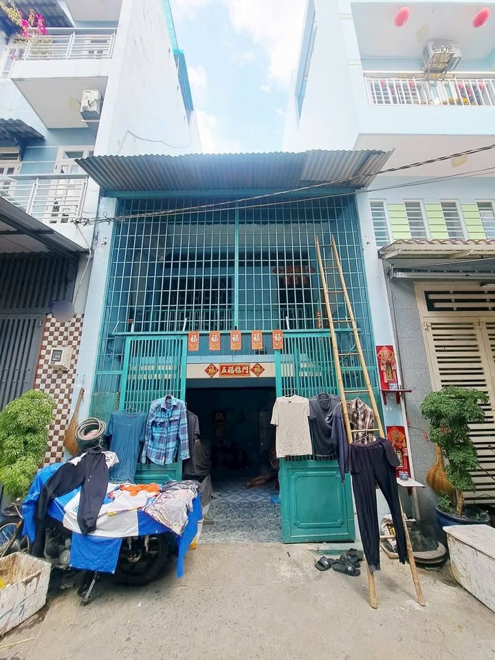 Nhà Hẻm Miếu Bình Đông, Bình Tân 48m² – Tiện Xây Mới, Giá 4.79 Tỷ