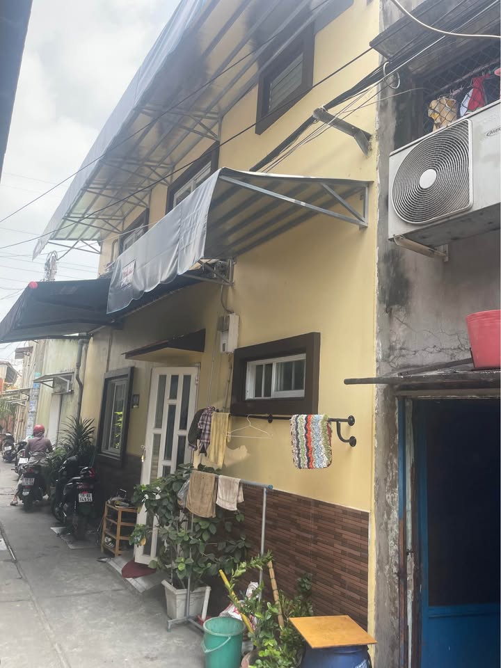 Nhà Đẹp 21m² Lầu Đúc, Bình Tân Giá 570 Triệu - Sẵn Sàng Ở Ngay