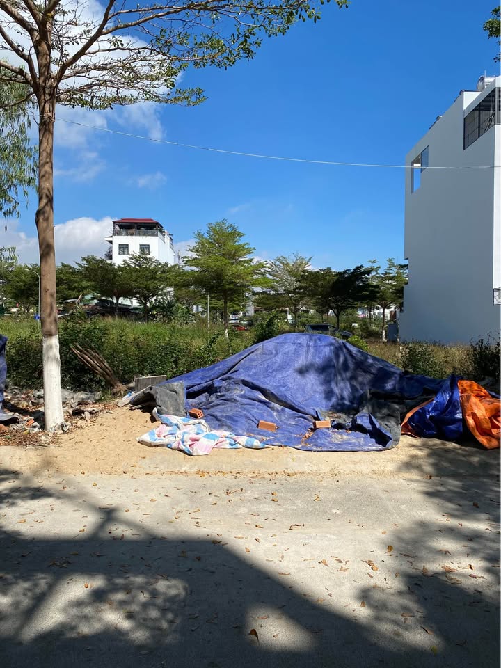 Đất nền Trần Phú Nha Trang 90m² 7.47 tỷ - Sổ đỏ chính chủ