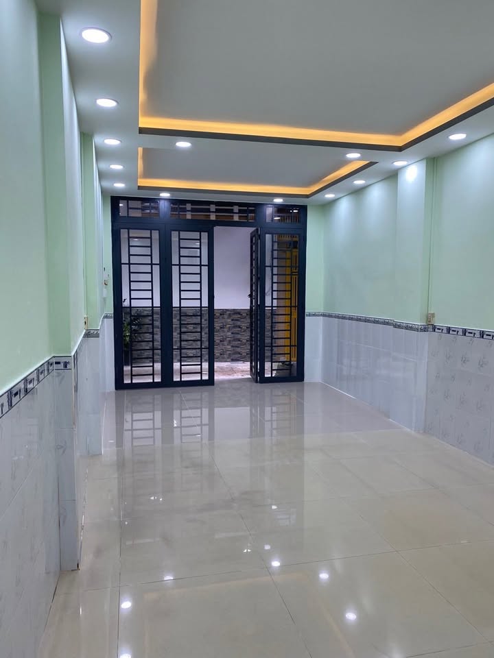 Nhà Cho Thuê Lý Thường Kiệt, Tân Bình - 64m², 2PN, 12 Triệu/Tháng