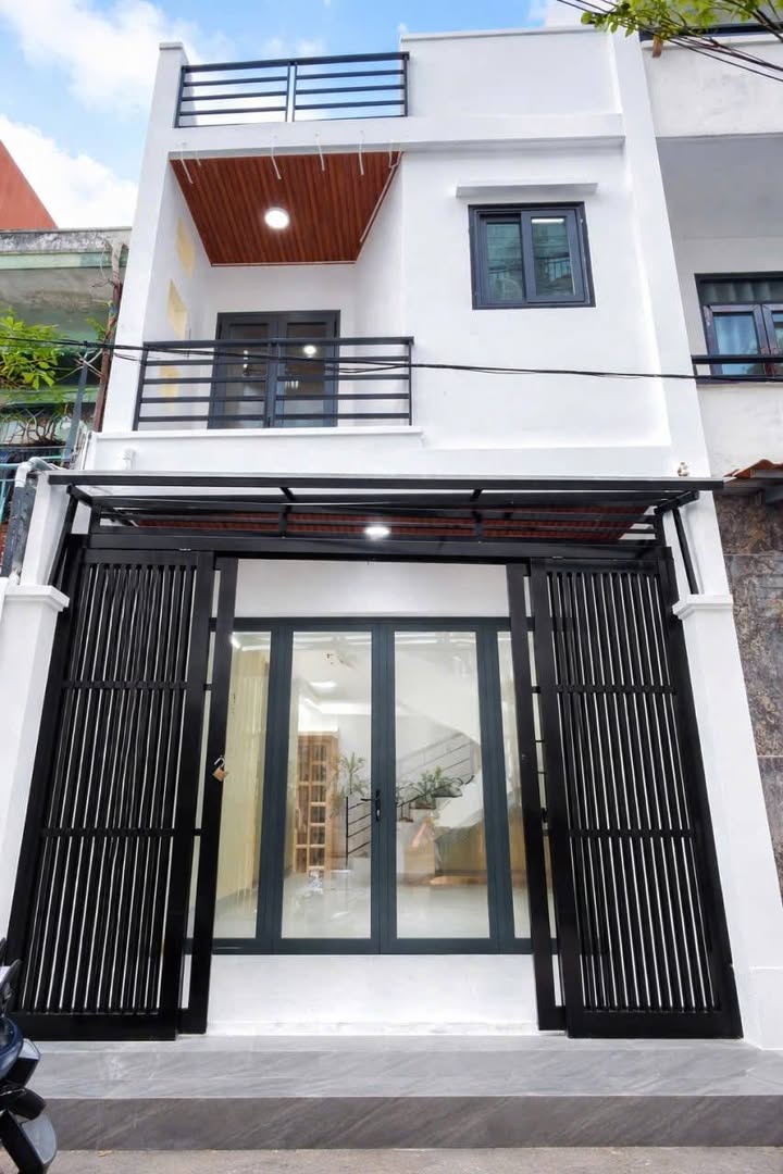 Nhà 7 Tỷ Tân Phú - 60m² Đường Ô Tô, 2PN Gần Phố Ẩm Thực Tô Hiệu