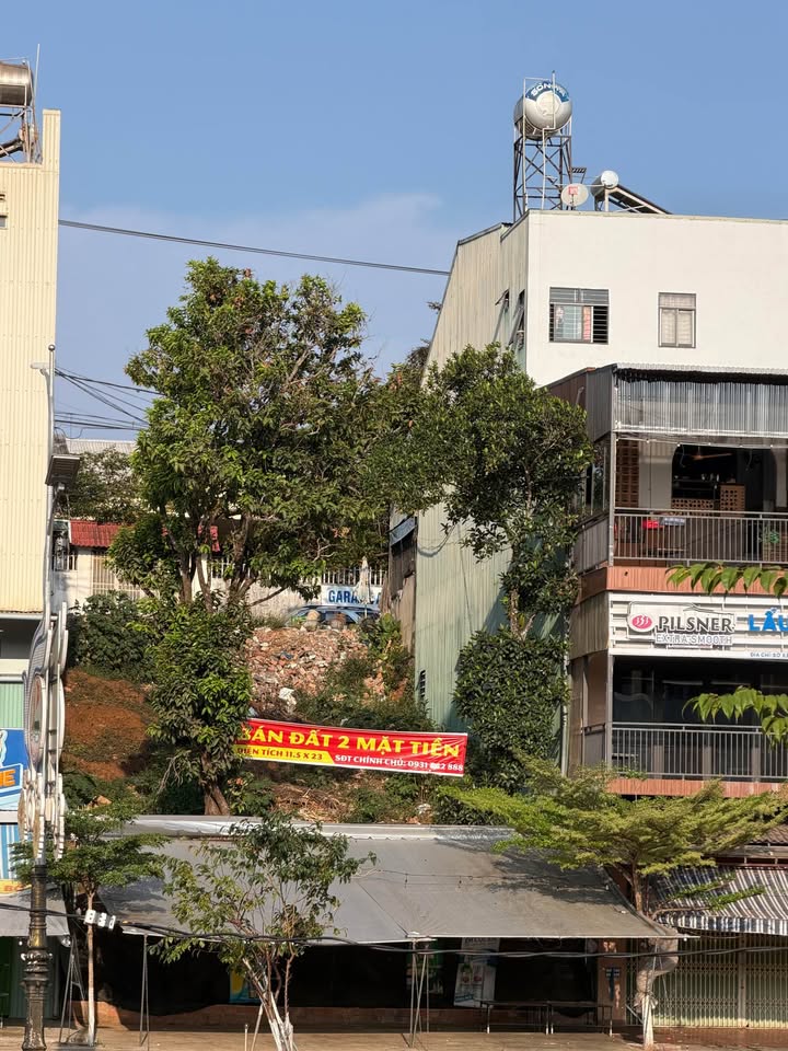 Đất nền 2 mặt tiền Pleiku 264m² - Sổ đỏ chính chủ, kinh doanh đỉnh!