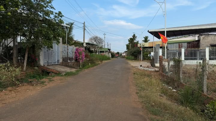 Đất Nền Eakmut, Ea Kar 500m² - Sổ Hồng Sẵn Sàng