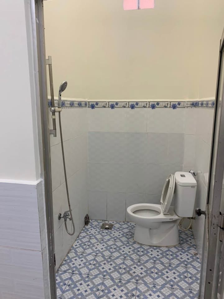 Nhà Trệt Lầu Ninh Kiều Cần Thơ 88m² - Vị trí đẹp, giá chỉ 5.5 triệu/tháng!