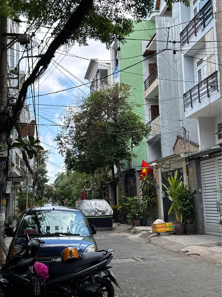 Nhà riêng Cộng Hoà, Tân Bình 24m² giá 3.1 tỷ - Vị trí đẹp, kinh doanh ngay!