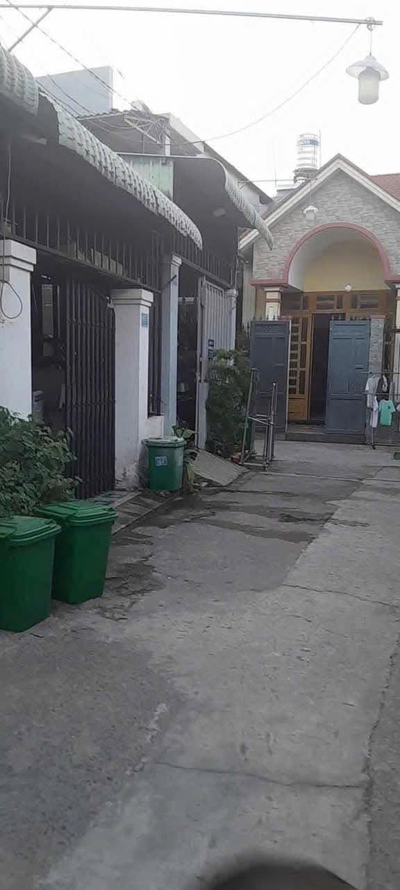 Bán Nhà Sổ Riêng 60m² Dĩ An - Gần Nhà Văn Hóa Tân Bình, Giá 2.85 Tỷ