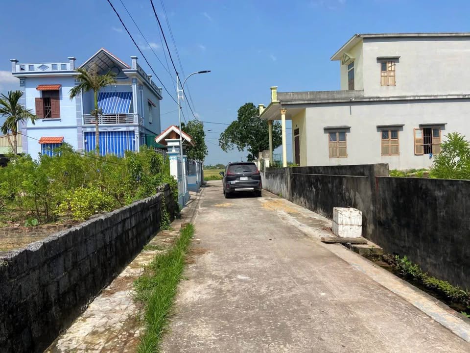 Đất nền Nam Cường, Tiền Hải 104m² - Đường to ô tô thông các ngả!