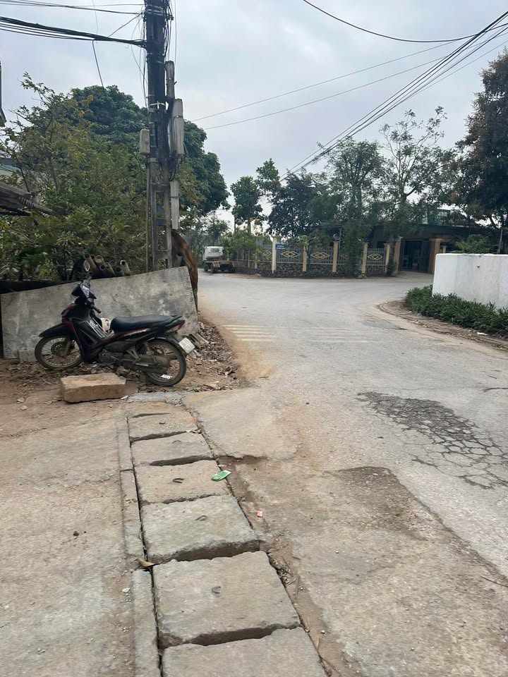 Đất nền Quang Trung Bỉm Sơn 100m² - Đường to ô tô, tiềm năng sinh lời!