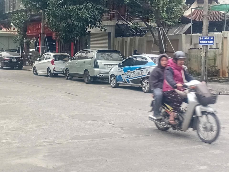 Nhà Mặt Tiền Kinh Doanh Ninh Khang, Hoa Lư, Ninh Bình - 120m² Giá 8.1 Tỷ