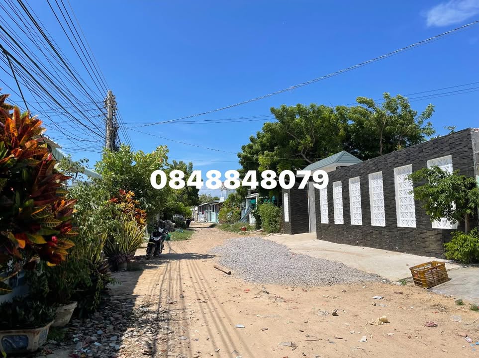 Nhà Riêng Mũi Né Phan Thiết 243.7m² 3.9 Tỷ - Chính Chủ Bán, Sổ Hồng Sẵn!