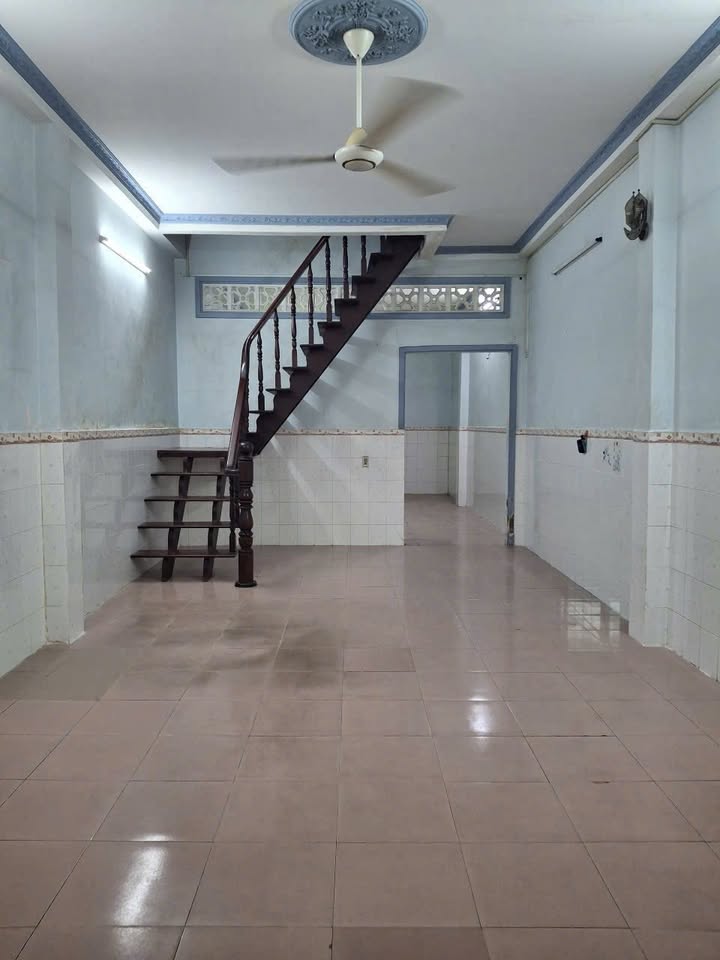 Nhà 2PN Tô Hiệu, Tân Phú - 18 Triệu/Tháng, Hẻm Xe Tải