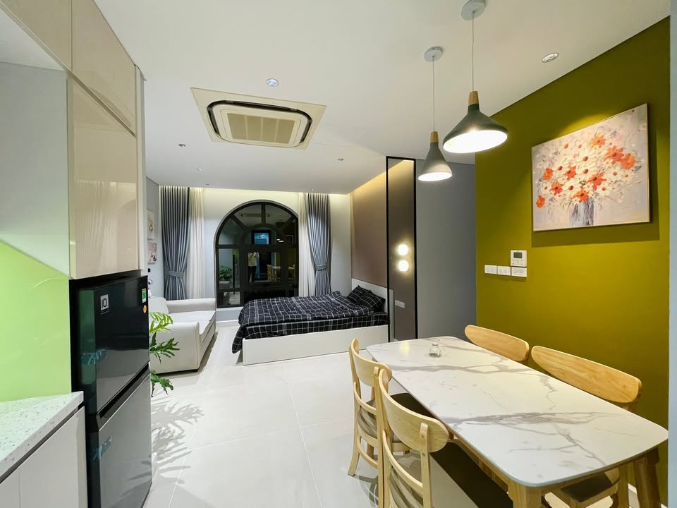 Cho thuê căn hộ 80m² Nguyễn Thái Học, Ba Đình - Sống trọn không gian di sản