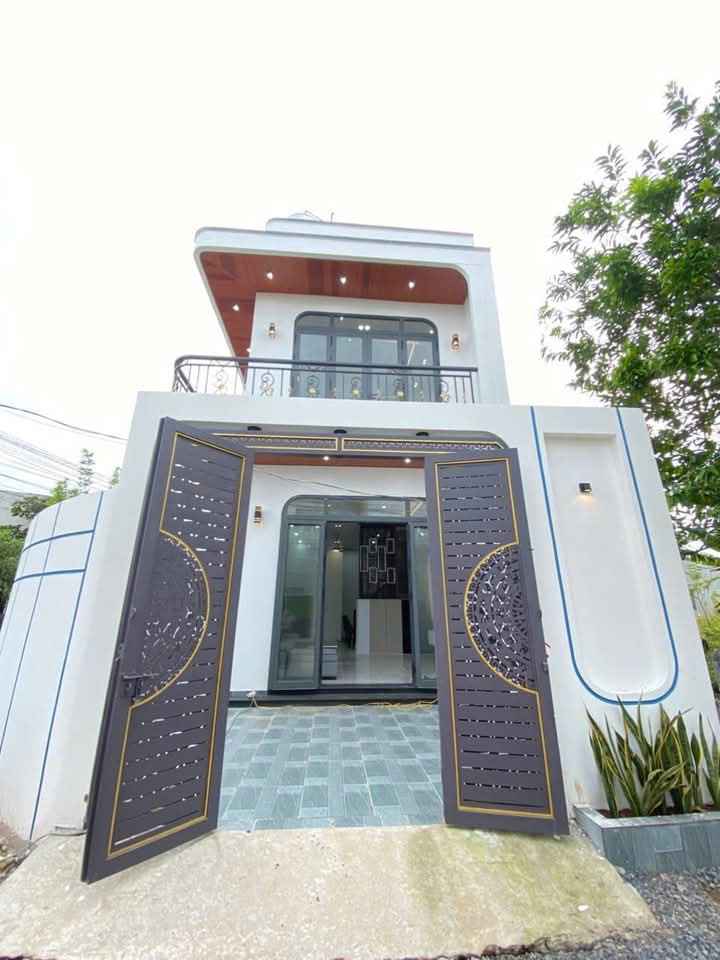 Nhà 2 Tầng Mỹ Hạnh Bắc Đức Hòa 108m² - Sổ Hồng Riêng, Tặng Nội Thất