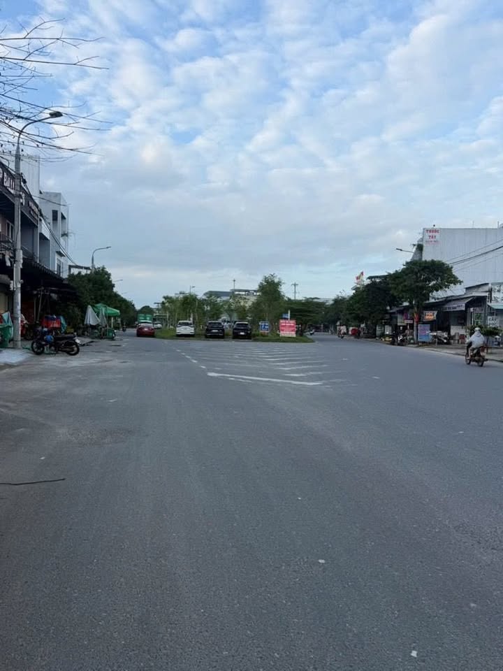 Bán Đất Mặt Tiền Kinh Doanh Yên Thế - Bắc Sơn, Đà Nẵng (300m²)