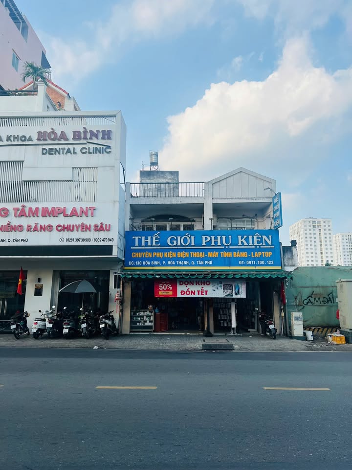 Nhà mặt tiền Hòa Bình, Tân Phú 93.5m² - Dòng tiền 40 triệu/tháng!