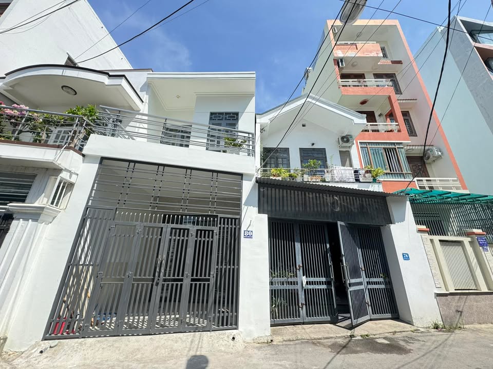 Nhà Phố Nguyễn Khánh Toàn 58.6m² giá 6.8 tỷ - Vị trí đắc địa!