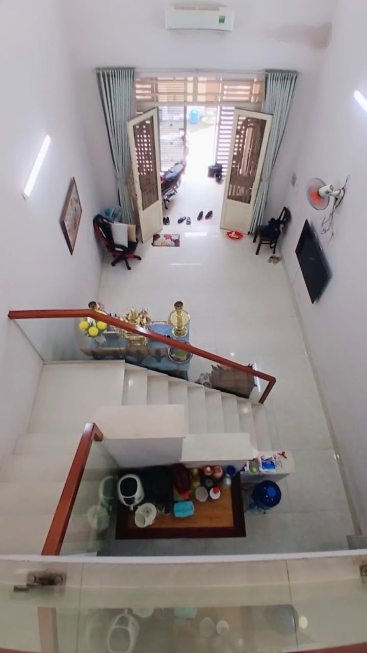 Nhà riêng Trường Chinh, Q12 86m² - Vị trí đẹp, sổ hồng sẵn!