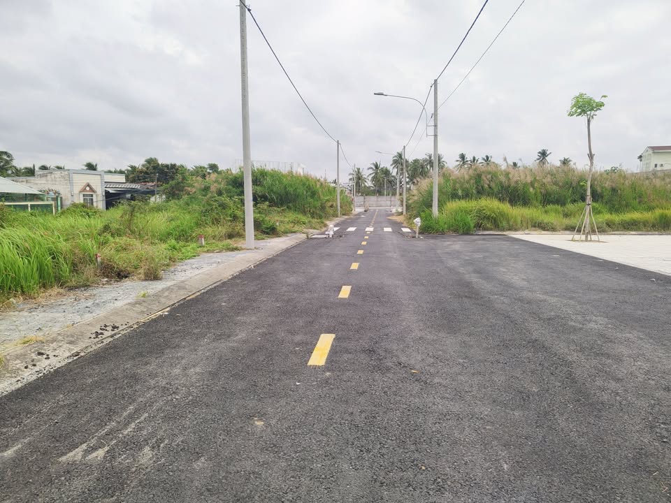 Đất nền Bến Tre 93.7m² giá 1.55 tỷ - Đất thổ cư 100%