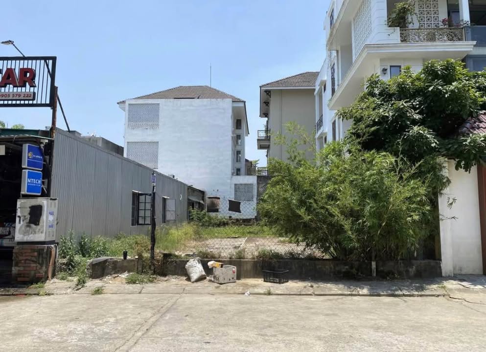 Nhà Mặt Tiền Phùng Chí Kiên - 198m² - Kinh Doanh Sầm Uất - Giá 9.15 Tỷ