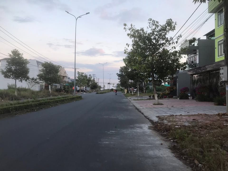 Đất thổ cư Vĩnh Long 112m² - Gần vòng xoay, dân cư đông đúc