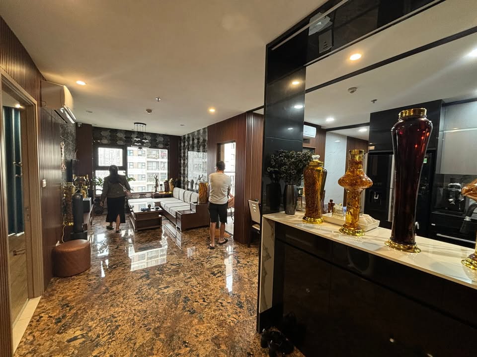 Căn hộ 111m² Vinhomes Ocean Park - Đập thông, Sổ đỏ, Giá 7.2 tỷ