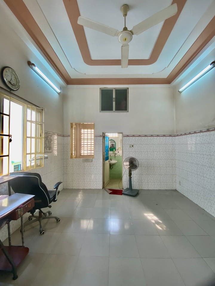 Nhà 4 Tầng Phường 5 Quận 6 - 76m² - Sổ Hồng Sẵn Sàng - Giá 7.6 Tỷ