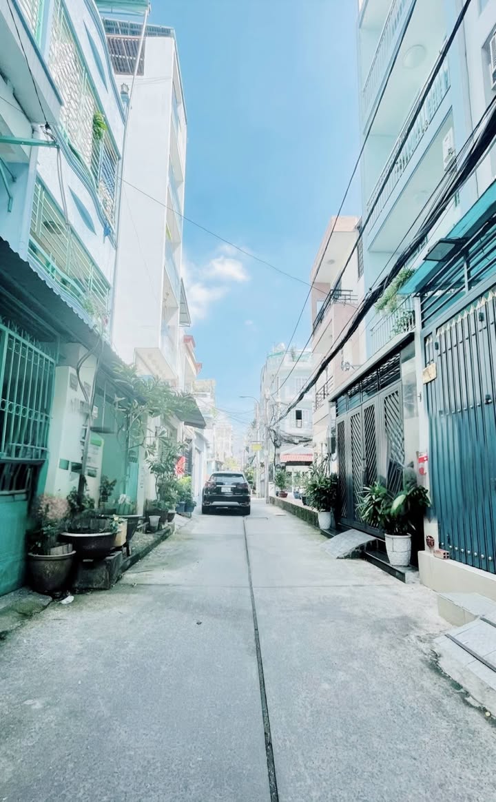 Nhà Phố Đường Bình Thới Q.11 64m² 9.8 Tỷ - Vị Trí Đắc Địa, Hẻm Xe Hơi Thông