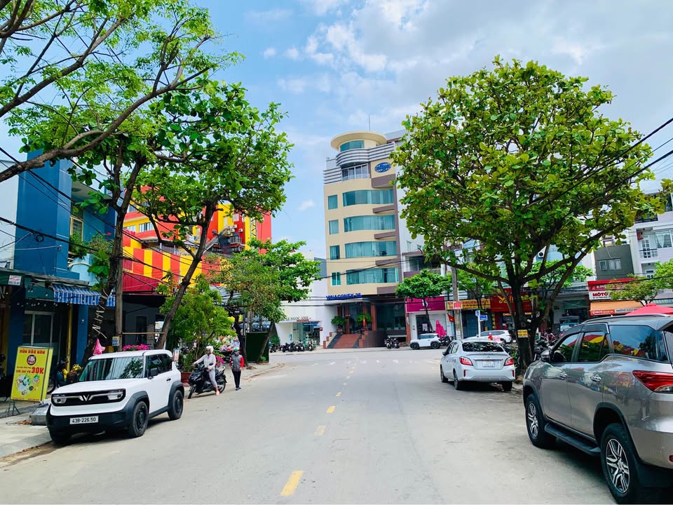 Nhà Mặt Tiền Ngô Tất Tố - Kinh Doanh Đỉnh Cao Hải Châu 81m² - Giá Tốt