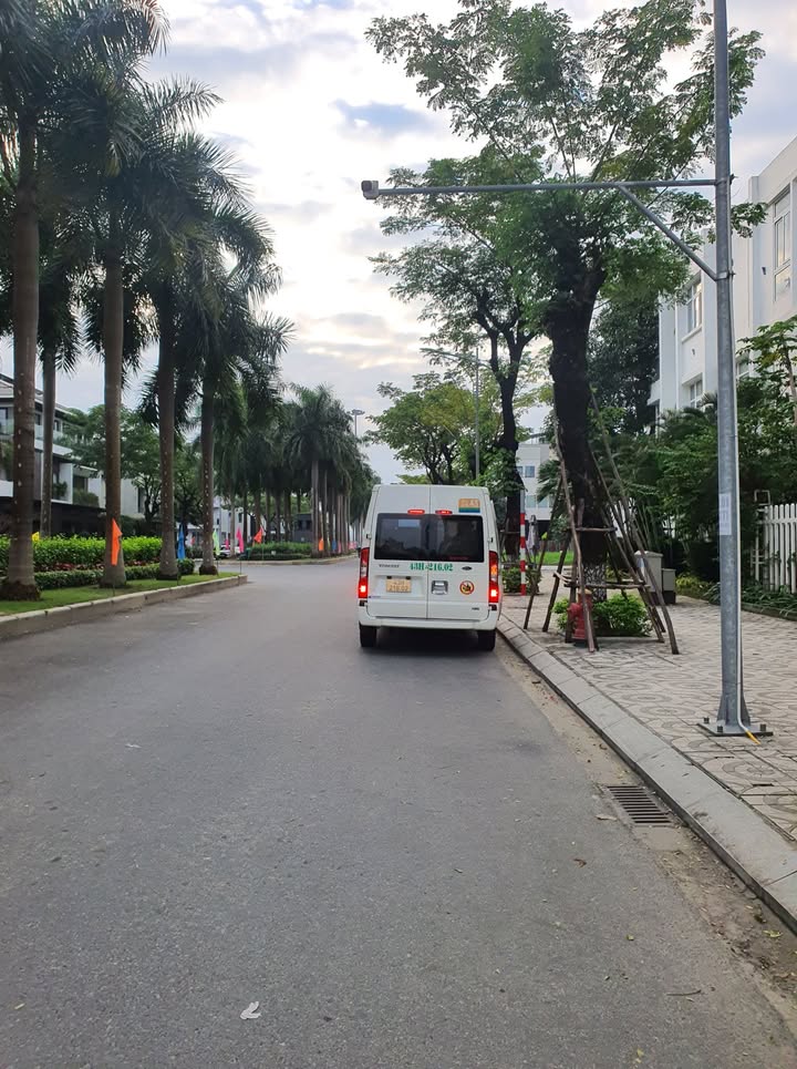 Mặt Tiền Hòa Cường Nam, Hải Châu - 75m² Giá 6.x Tỷ, Song Song Biệt Thự Thăng Long