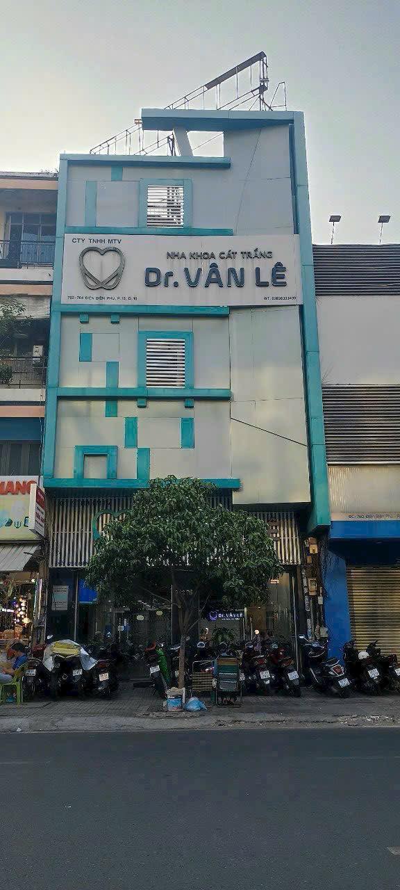 Nhà Phố Quận 10 132m² - Mặt Tiền Kinh Doanh, Sinh Lời Ngay!