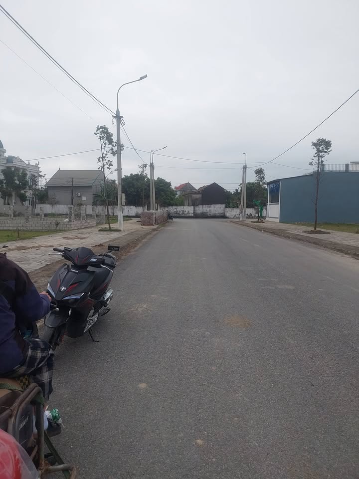 Đất Nền Mặt Tiền 8m Xã Phú Lộc, Hậu Lộc - 172m², Sẵn Sổ Hồng