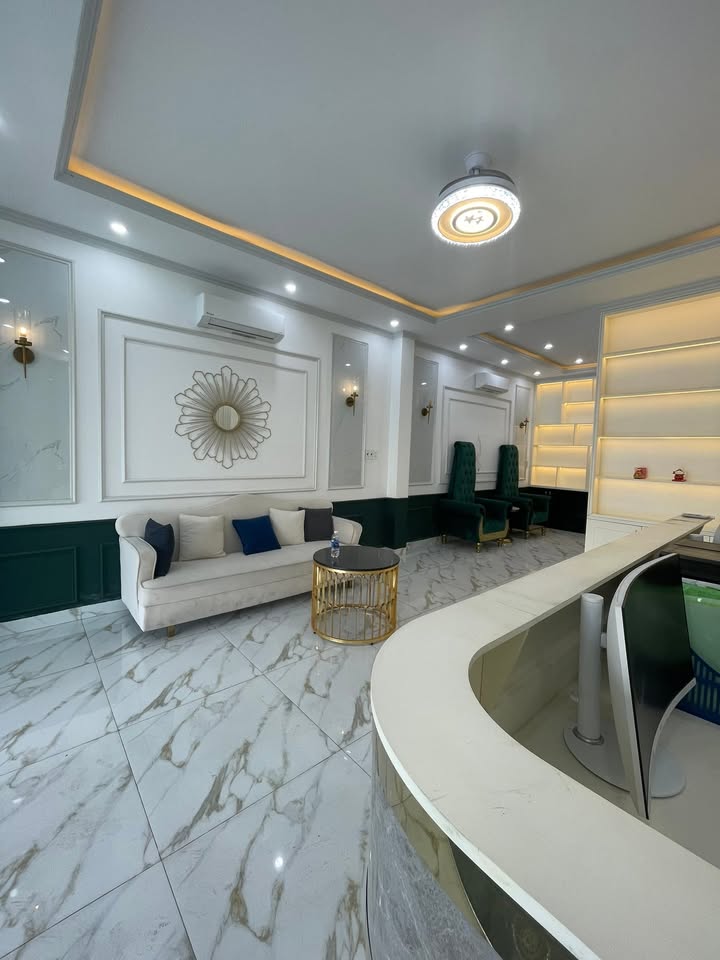 Nhà 5 Tầng Mặt Tiền Điện Biên Phủ, Đà Nẵng - Kinh Doanh Đa Ngành, 100m², Giá 60 Triệu