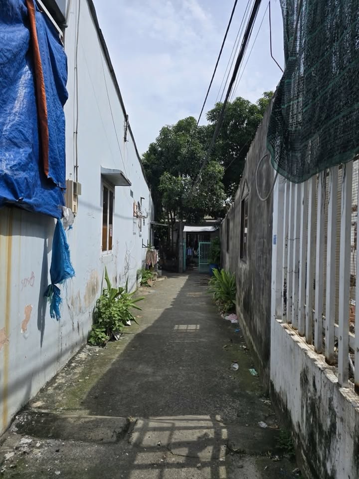 Đất nền Thủ Đức 80m² giá 5.9 tỷ - Sổ đỏ chính chủ