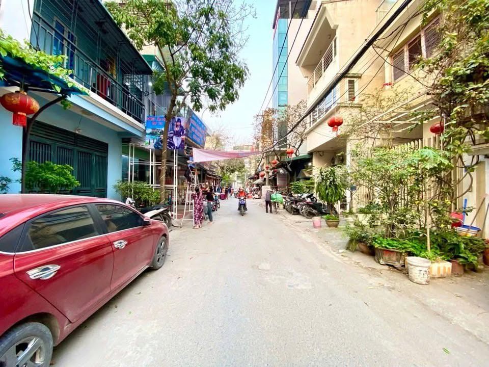 Đất Vạn Phúc Hà Đông 55m² - Vuông vắn, cách mặt phố Vũ Văn Cẩn 1 nhà - Sổ đỏ sẵn giao dịch