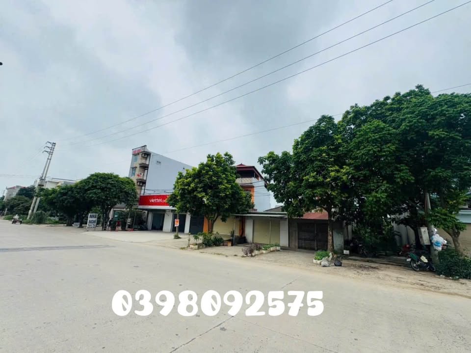 Đất nền Bến Cát 250m² - Sổ sẵn, mặt tiền 16m, giá 190 triệu