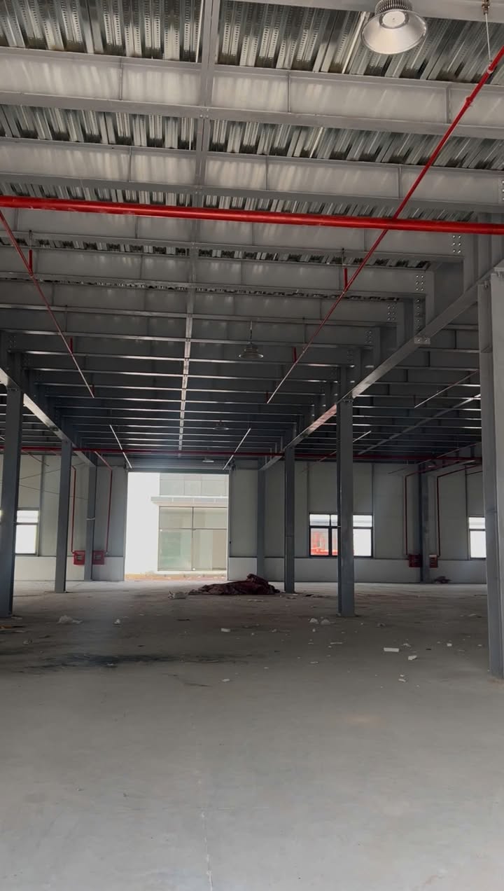 Nhà Xưởng 2 Tầng KCN Bắc Giang 3.700m² - Hoạt động ngay!