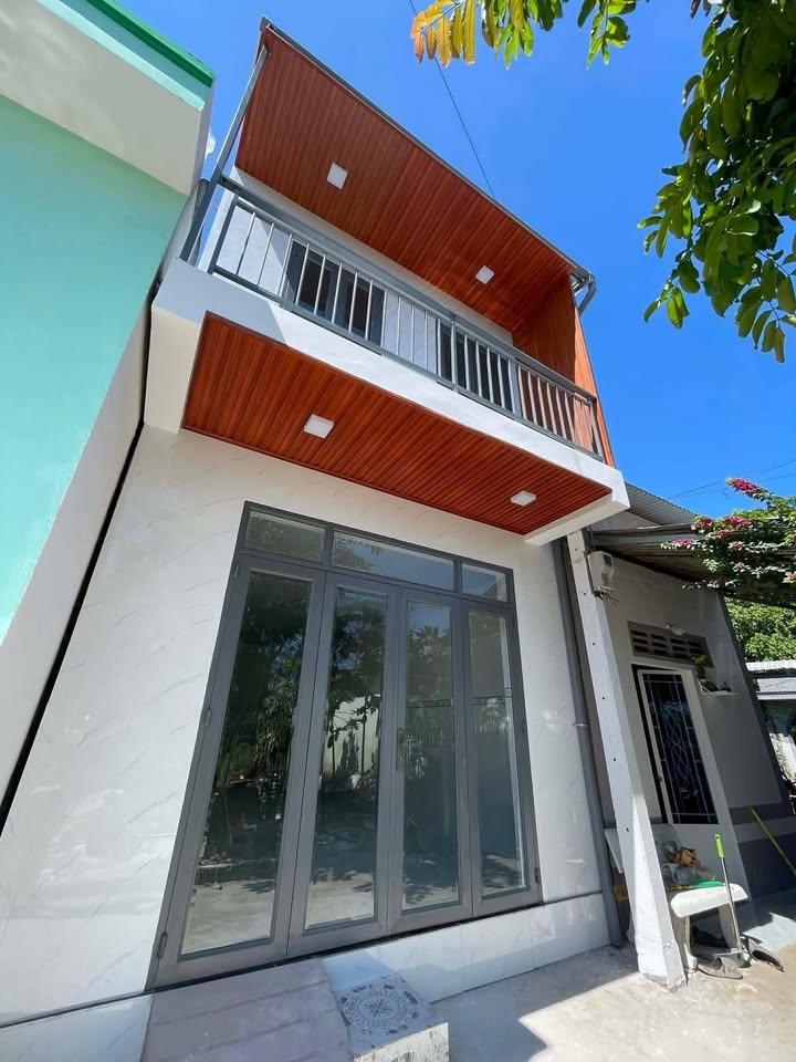 Nhà riêng Phường 3 Vĩnh Long 35m² - Ô tô vào tận nhà, giá tốt!