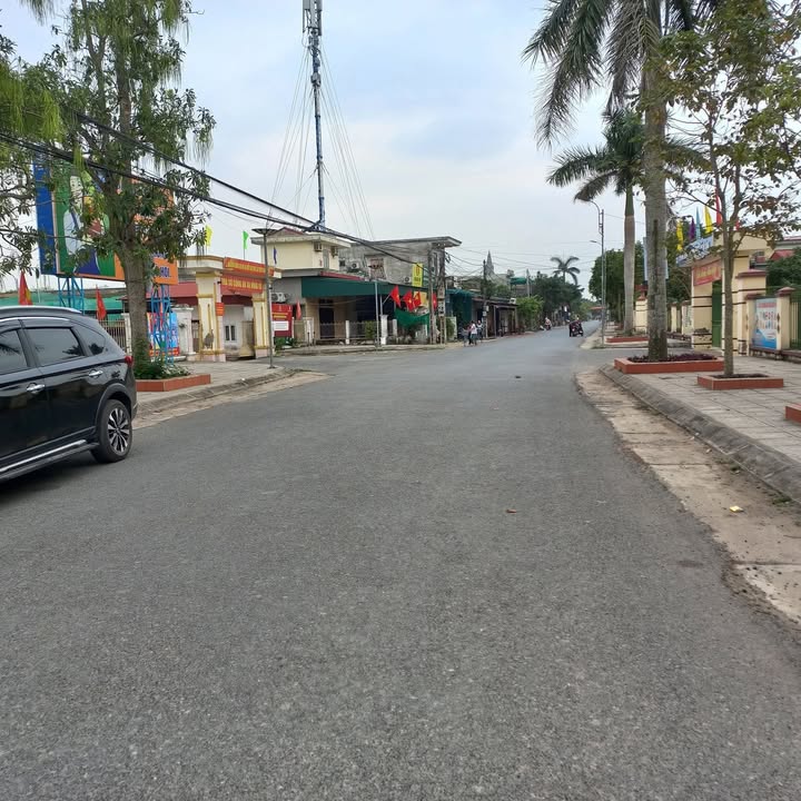 Đất nền Hồng Vũ, Hưng Hà 112m² - Sổ đỏ chính chủ, kinh doanh ngay!