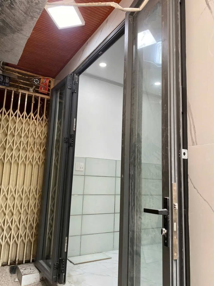 Nhà riêng Quận 6 29m² giá 2.45 tỷ - Sổ hồng sẵn