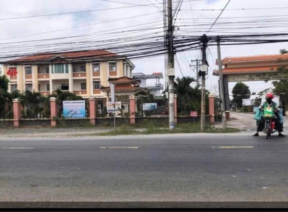 Nhà 3 Mặt Tiền Mỹ An, Thủ Thừa 248m² Sổ Hồng Riêng - Giá 1.25 Tỷ