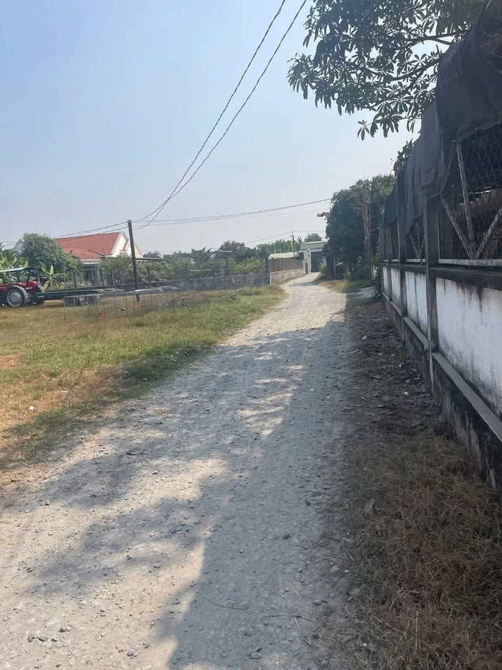Đất vườn Đức Hòa 900m² giá 3.5 tỷ - Tiềm năng tăng giá vượt trội!