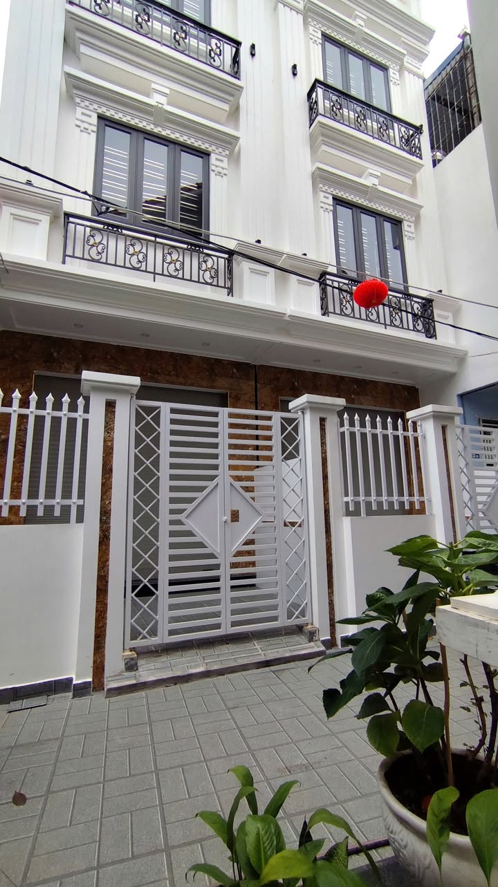 Nhà 4 Tầng Lê Hồng Phong Ngô Quyền - 52m² - 3.65 Tỷ