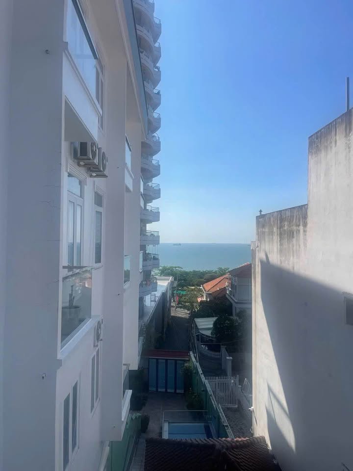 Nhà phố Trần Phú, Vũng Tàu - 180m² view biển, KD tốt - 13 Triệu/tháng