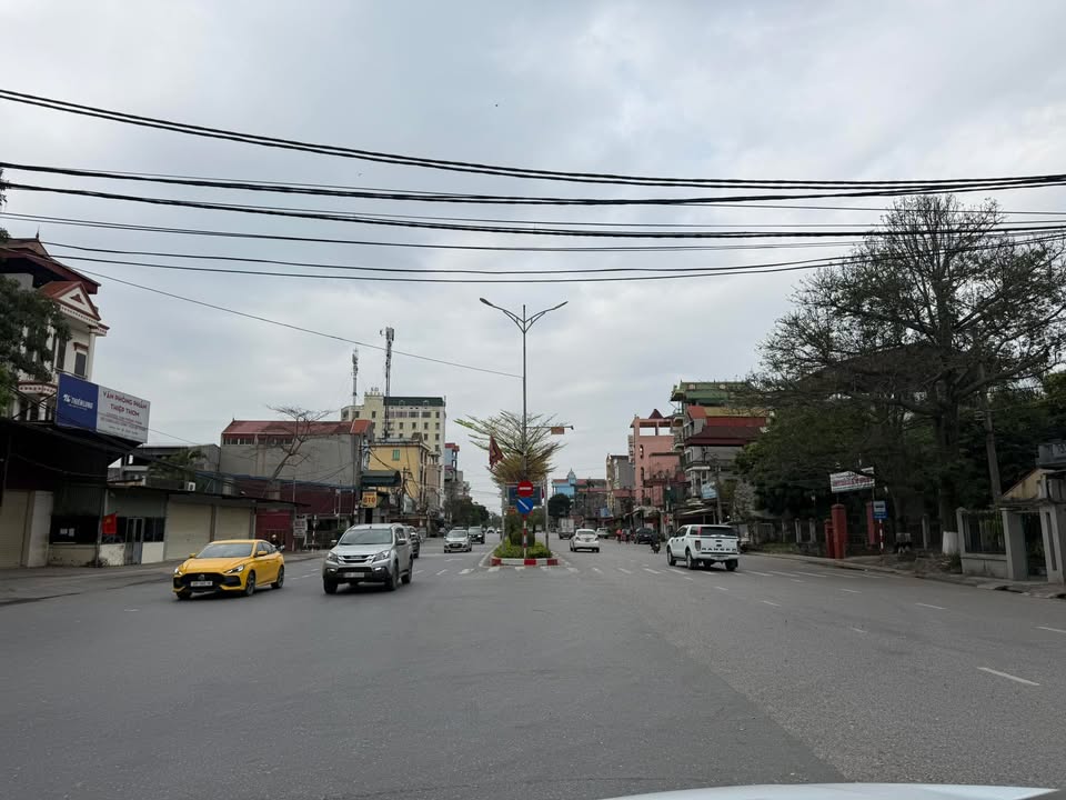 Nhà phố Quốc lộ 1a Từ Sơn 105m² 13.5 tỷ - Dòng tiền ổn định